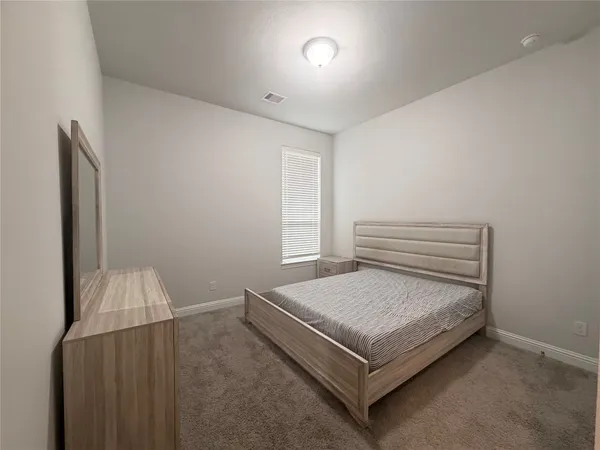 $3,300 | 6610 Lake Oasis Drive, Katy, TX 77493