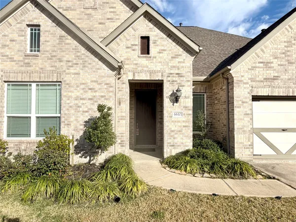 $3,300 | 6610 Lake Oasis Drive, Katy, TX 77493