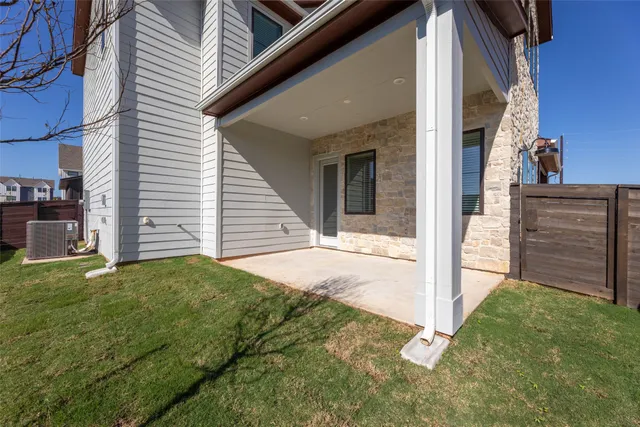 a view of a porch of the house