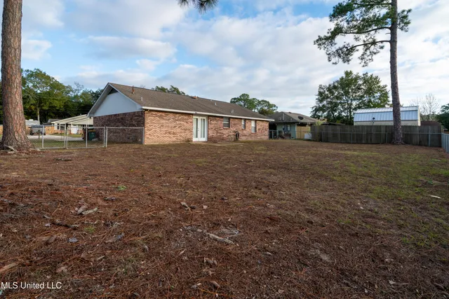 $175,350 | 305 Rita Lane, Long Beach, MS 39560