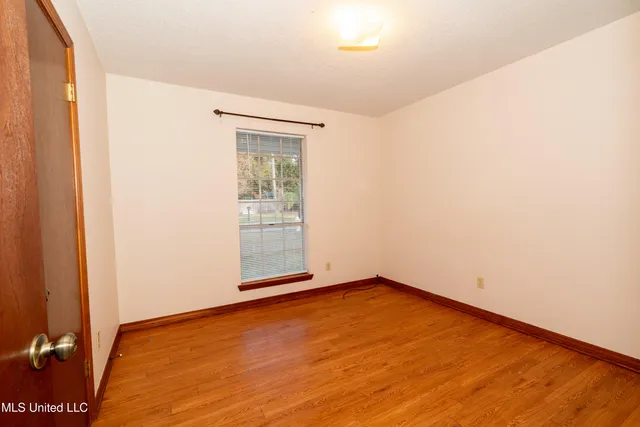 $175,350 | 305 Rita Lane, Long Beach, MS 39560