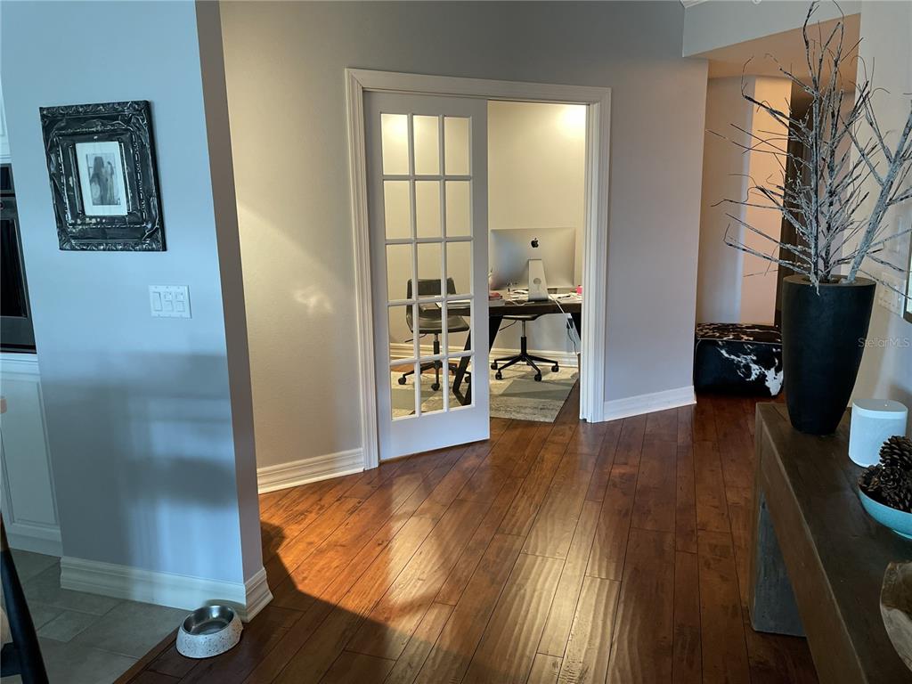 401 North Point Road, Unit 303 Osprey, FL 34229 - Photo 40 of 100 Gallery Image 40