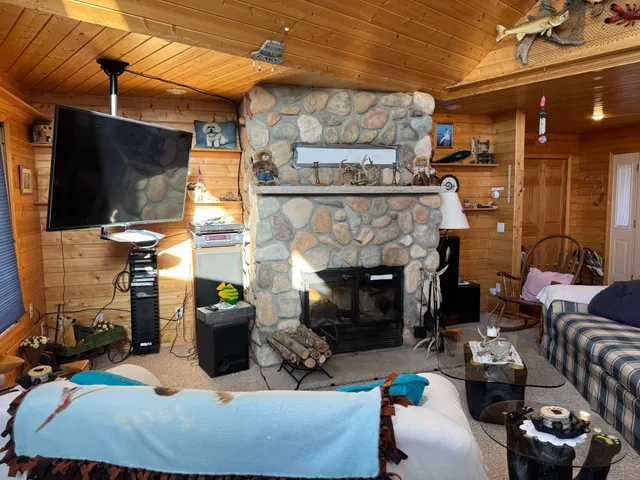 $1,295,000 | 18038 Windigo Drive Southeast, Cass Lake, MN 56633