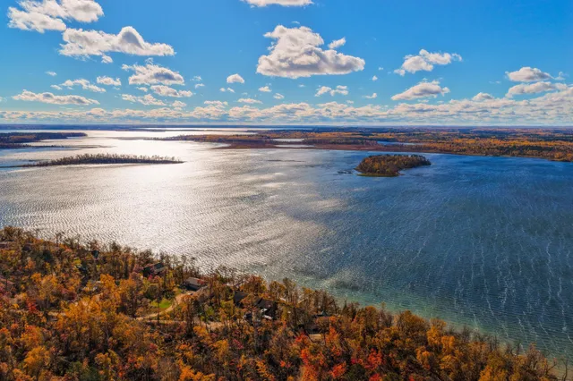 $1,295,000 | 18038 Windigo Drive Southeast, Cass Lake, MN 56633