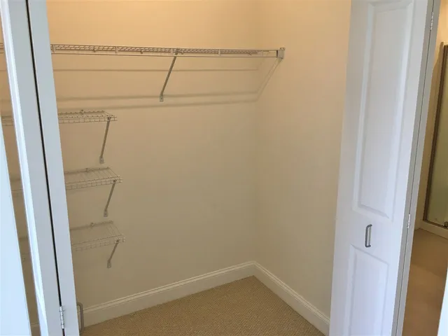 $2,211 | 875 Elm Street, Unit 417, Manchester, NH 03101