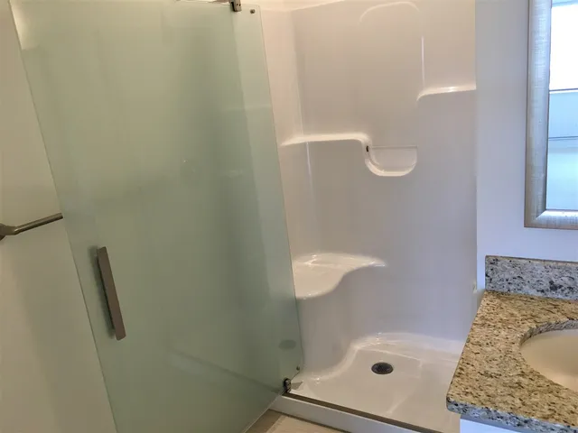 $2,211 | 875 Elm Street, Unit 417, Manchester, NH 03101