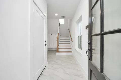 $365,000 | 721 Marcella Street, Unit F, Houston, TX 77091