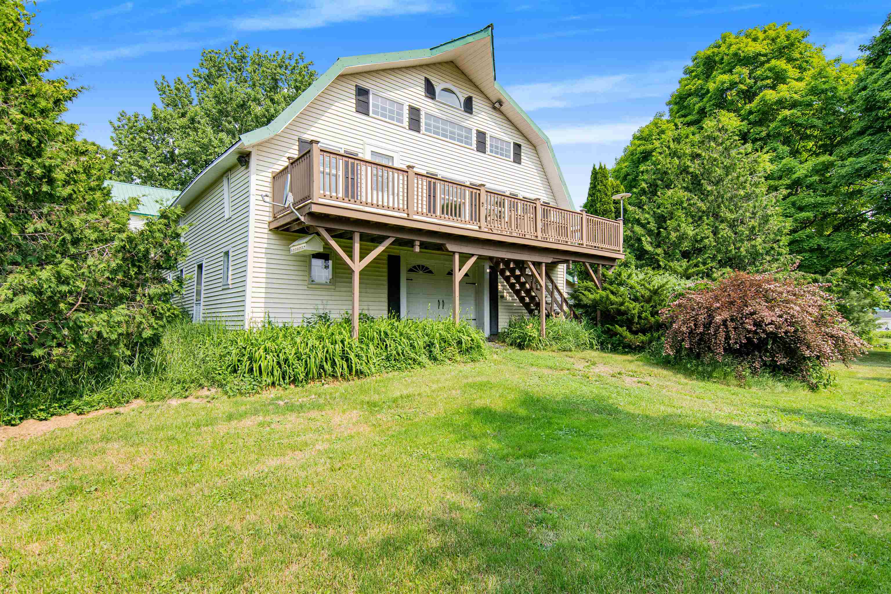 669 Shrine Road Isle La Motte, VT 05463 - Photo 2 of 40