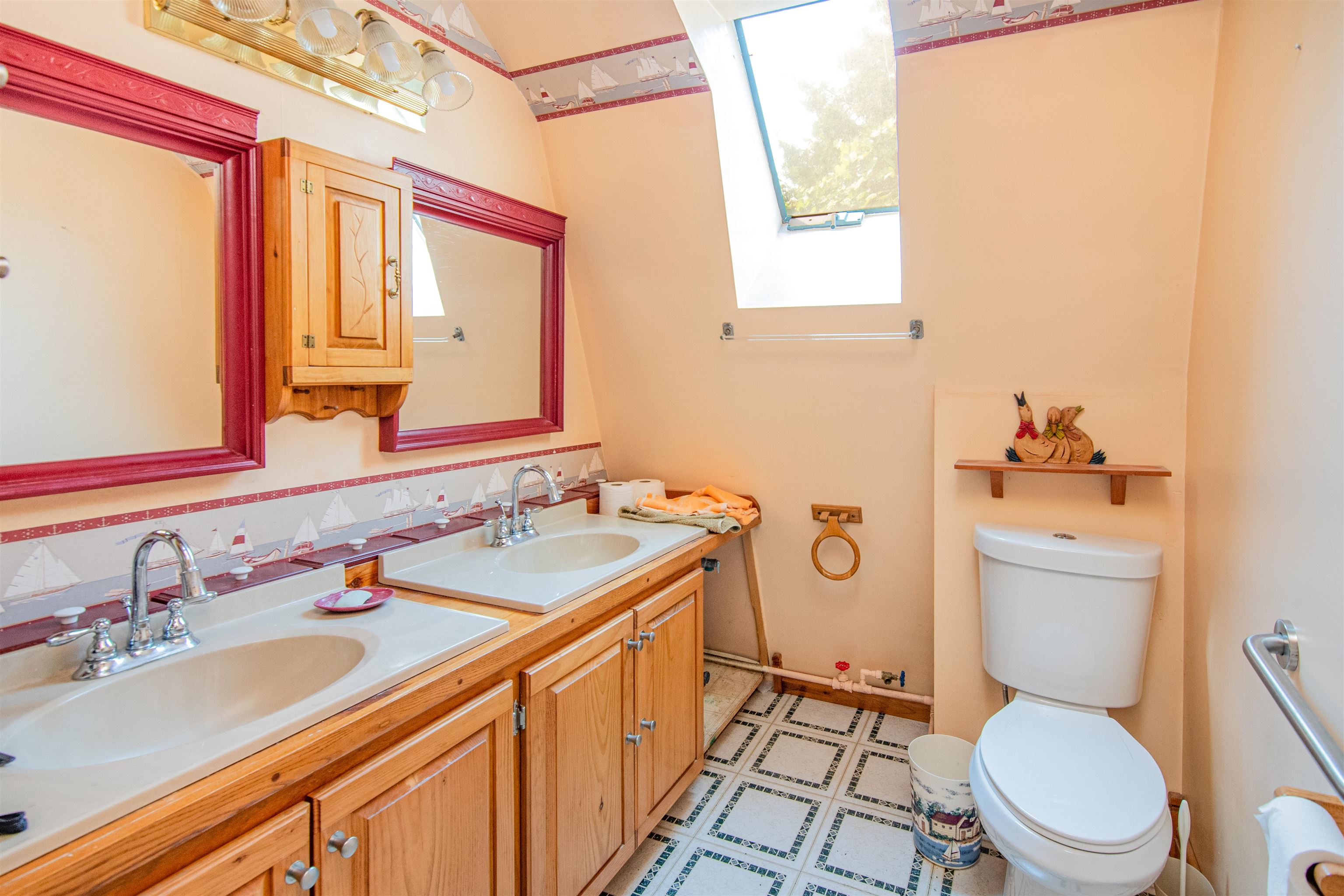 669 Shrine Road Isle La Motte, VT 05463 - Photo 5 of 40