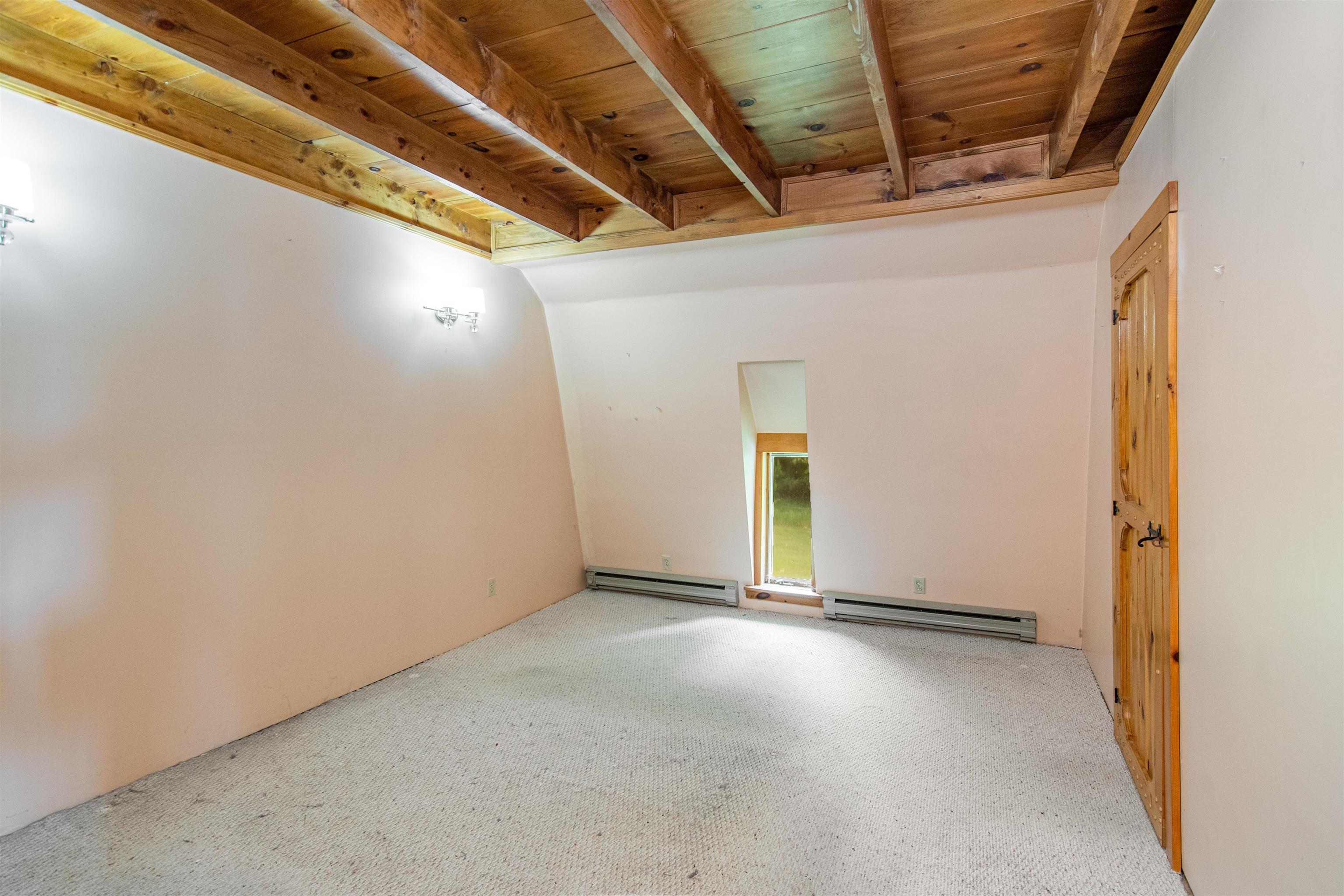 669 Shrine Road Isle La Motte, VT 05463 - Photo 7 of 40