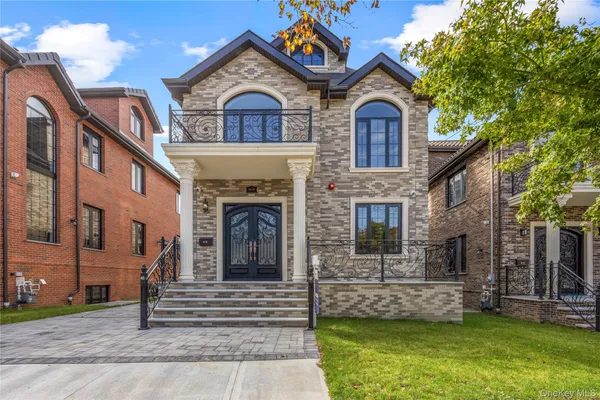 $2,190,000 | 35-22 221st Street | Bayside