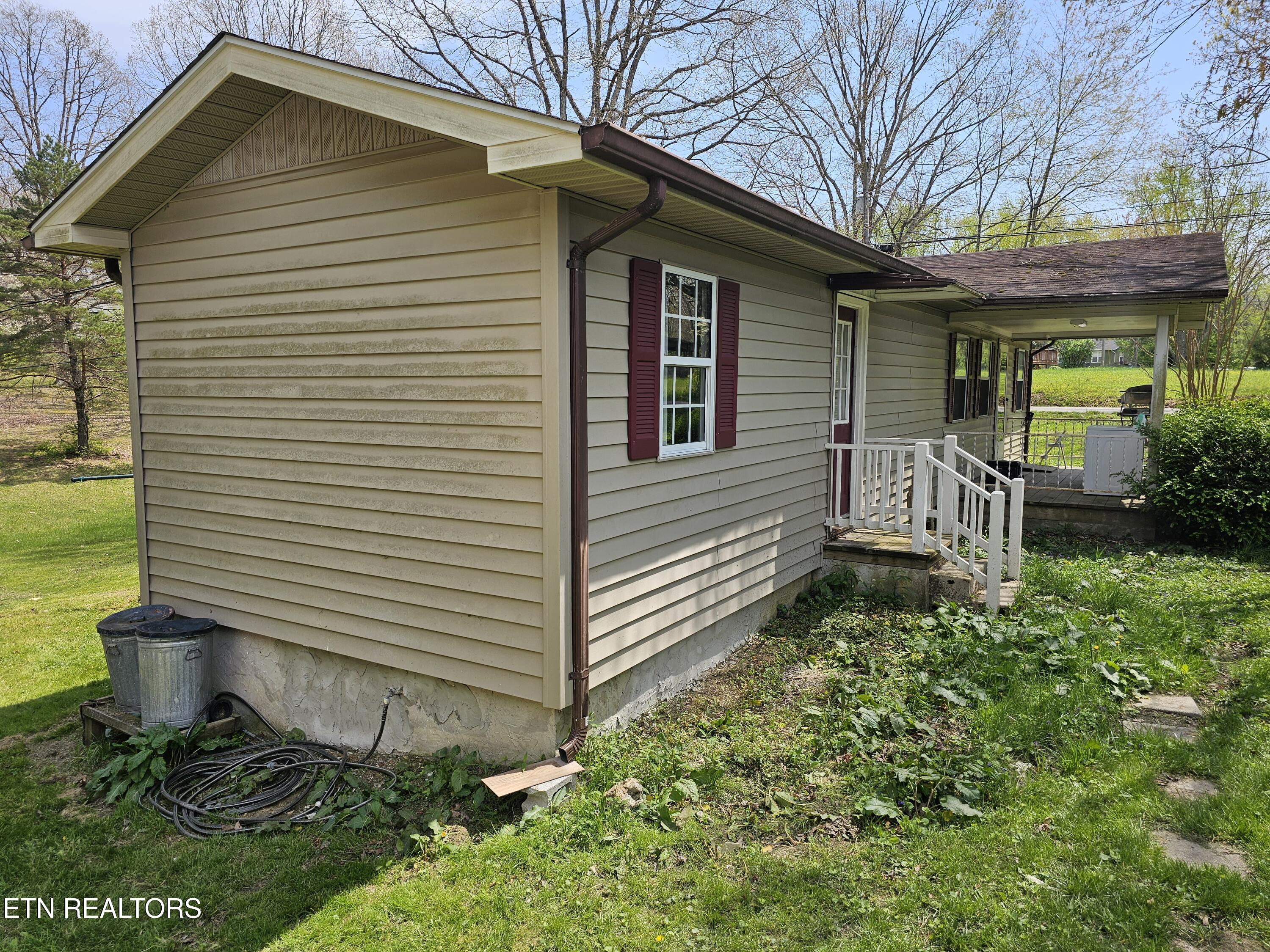 1009 Roysden Road Jamestown, TN 38556 - Photo 11 of 30 20250414_130030