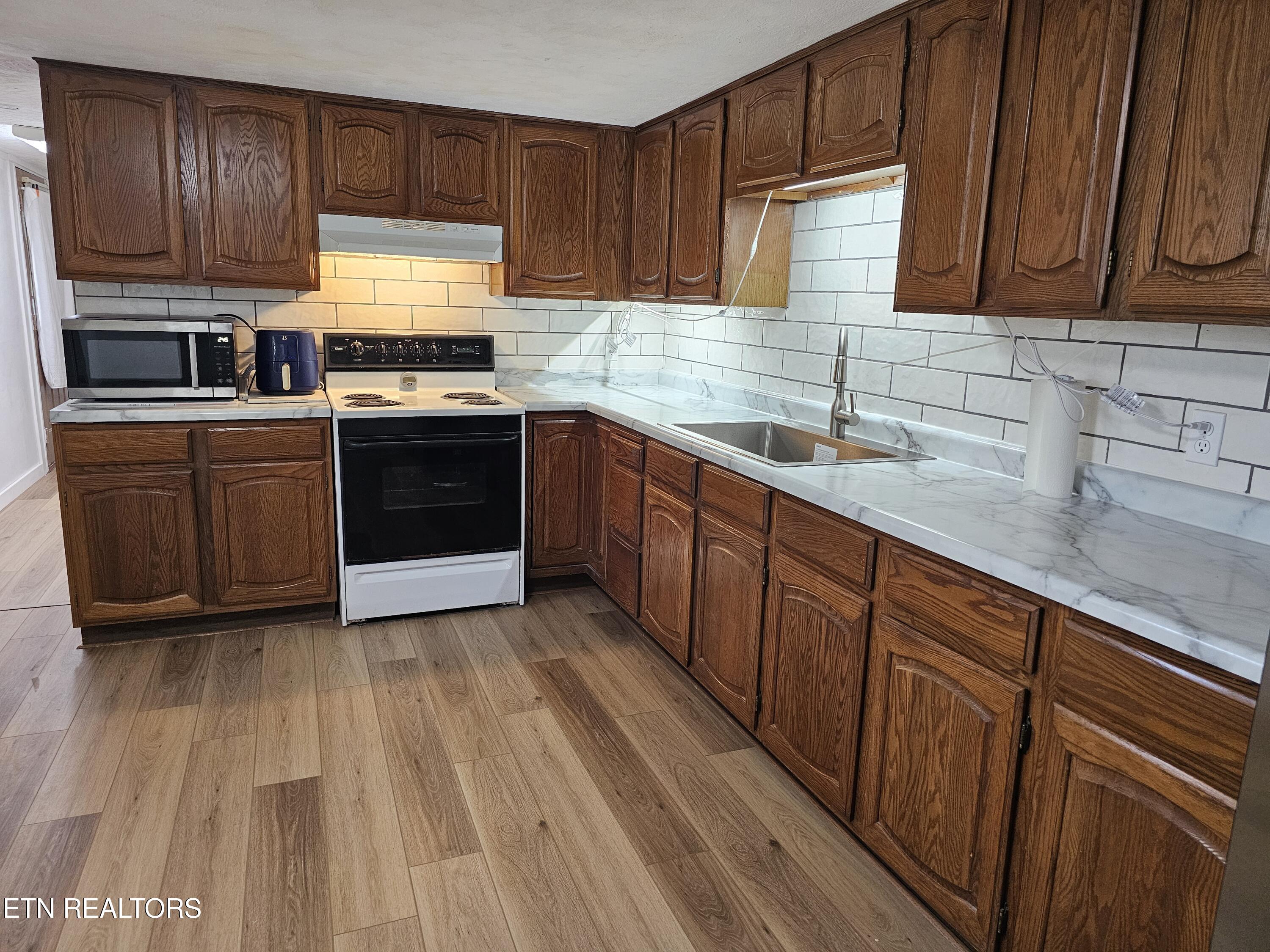 1009 Roysden Road Jamestown, TN 38556 - Photo 13 of 30 20250414_130655