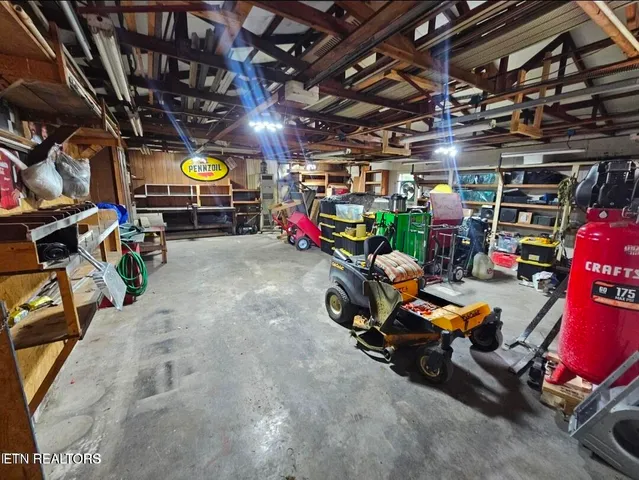 $177,900 | 1009 Roysden Road, Jamestown, TN 38556