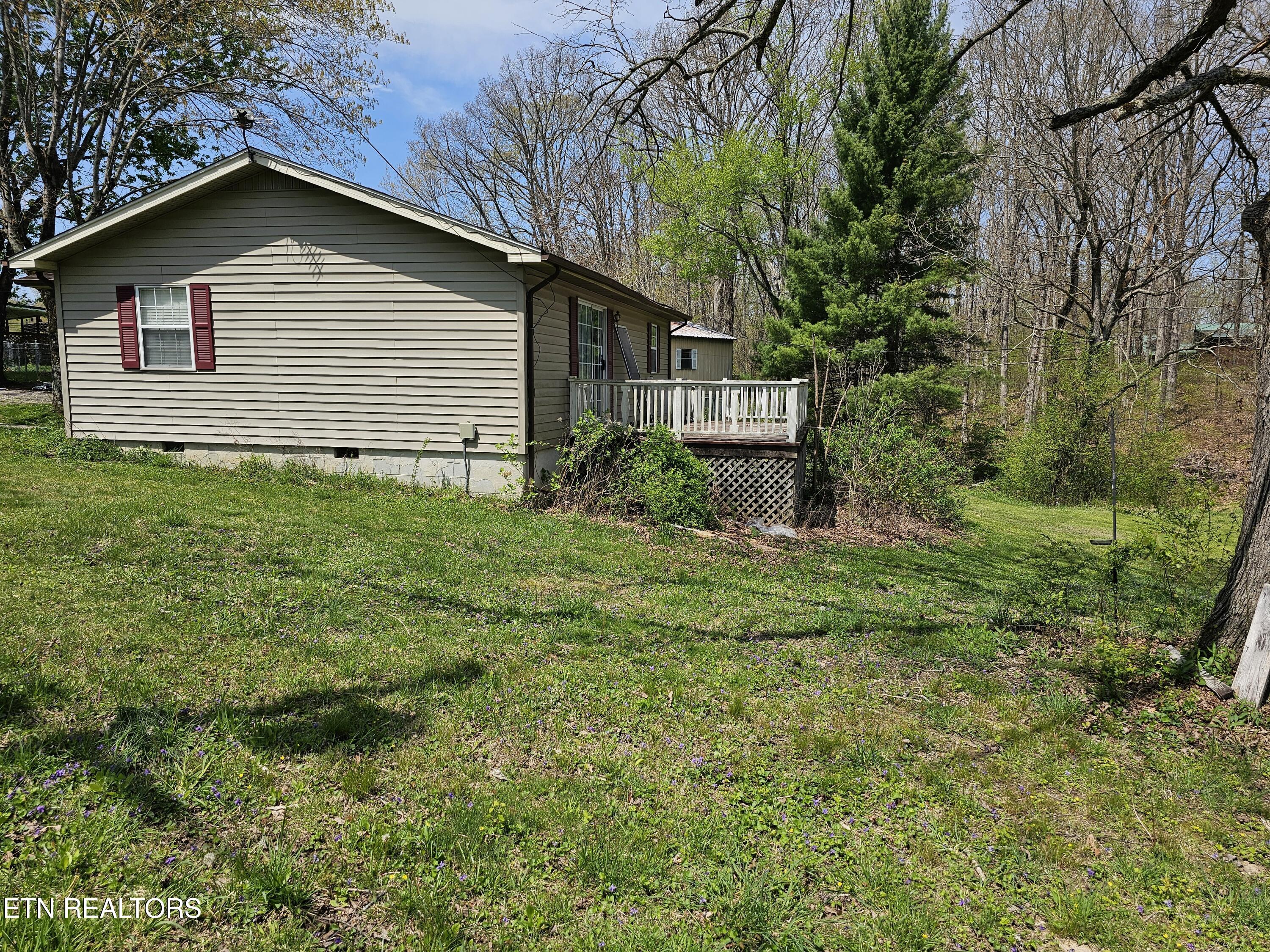 1009 Roysden Road Jamestown, TN 38556 - Photo 6 of 30 20250414_125852