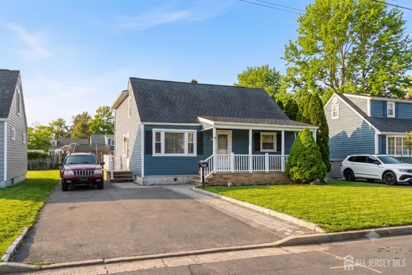 $575,000 | 429 1st Street, Middlesex, NJ 08846