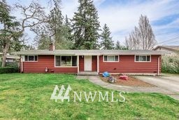 8711 John Dower Road Southwest Lakewood, WA 98499 - Photo 1 of 19 Gallery Image 1