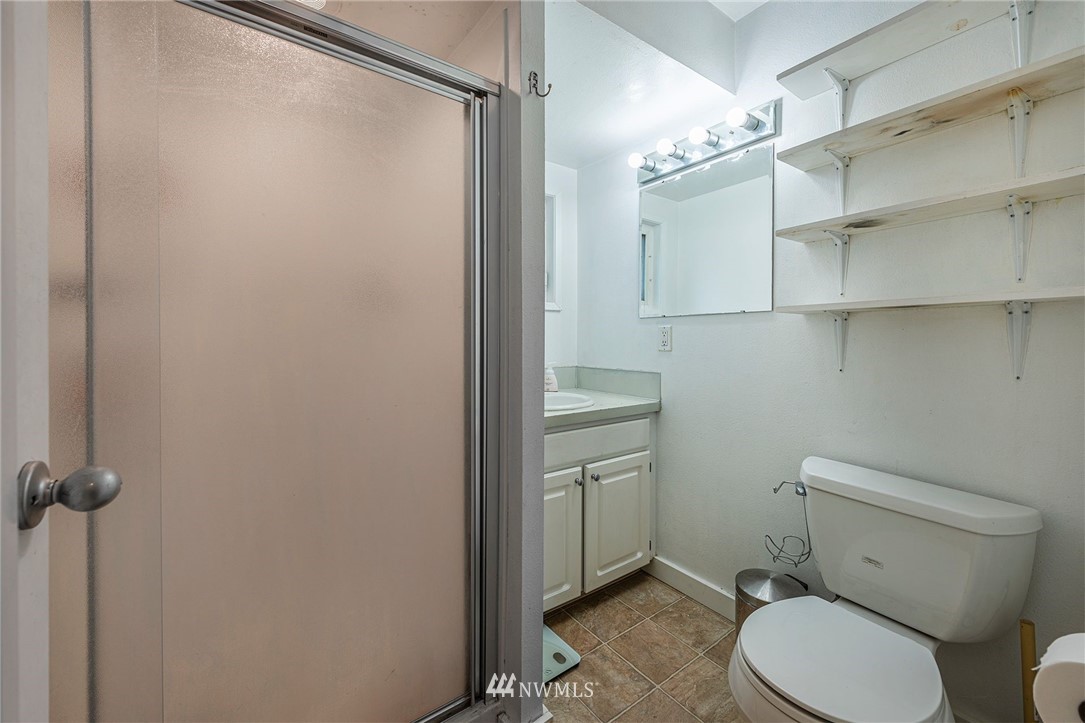 8711 John Dower Road Southwest Lakewood, WA 98499 - Photo 9 of 19 Gallery Image 9