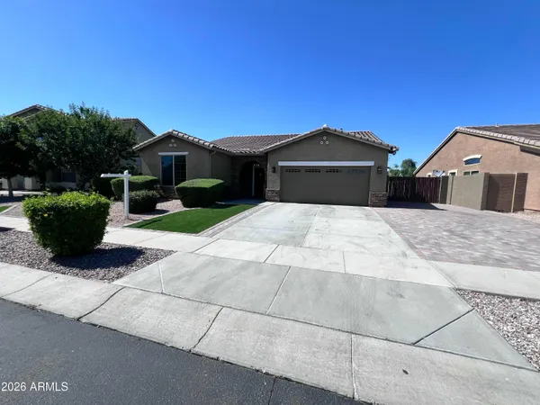 $2,990 | 7616 West Berridge Lane, Glendale, AZ 85303