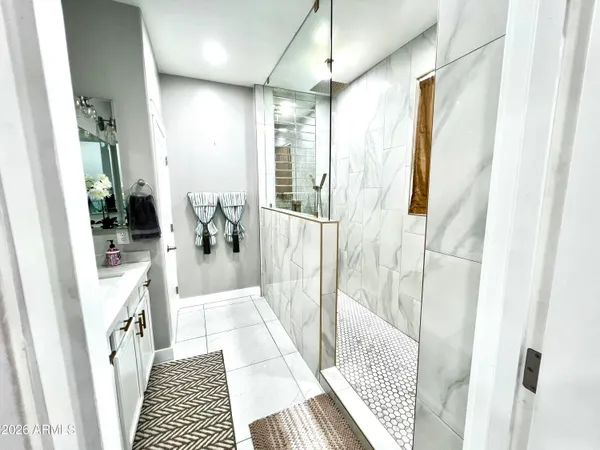 $3,250 | 7616 West Berridge Lane, Glendale, AZ 85303