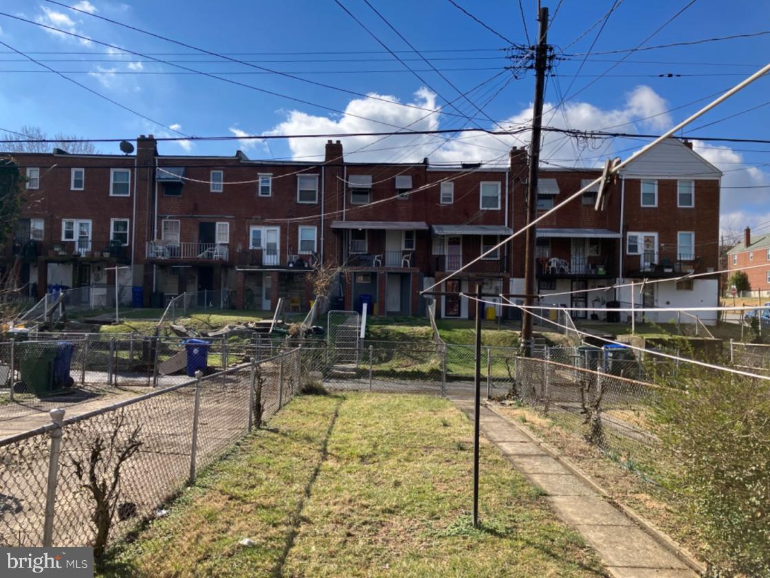 3905 Kenyon Avenue Baltimore, MD 21213 - Photo 16 of 20