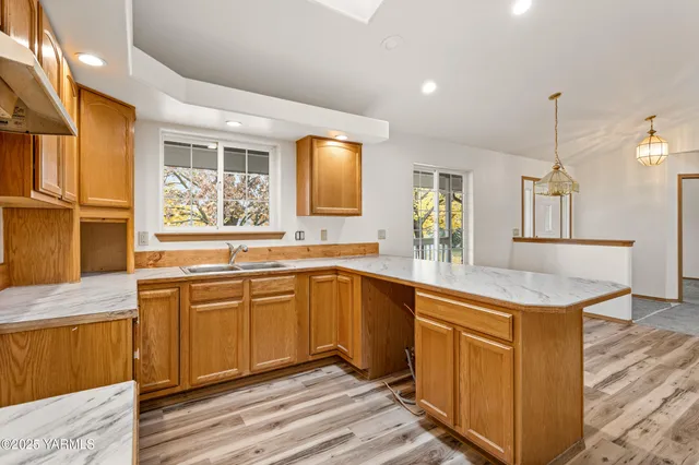 $525,000 | 20 Buttercup Lane, Selah, WA 98942