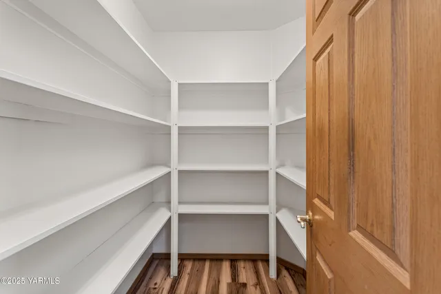 $525,000 | 20 Buttercup Lane, Selah, WA 98942