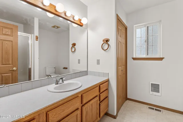 $525,000 | 20 Buttercup Lane, Selah, WA 98942