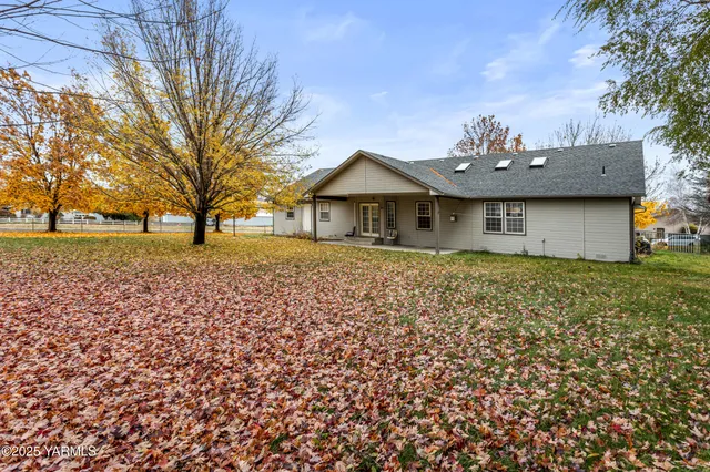 $525,000 | 20 Buttercup Lane, Selah, WA 98942