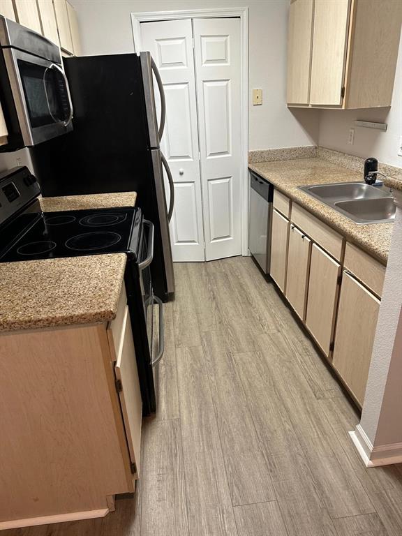 4352 South Kirkman Road, Unit 1204 Orlando, FL 32811 - Photo 16 of 22 a view of a kitchen from a kitchen