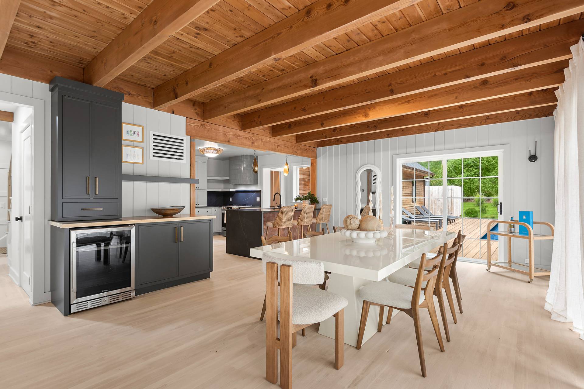 5 Phoebe Scoys Road East Hampton, NY 11937 - Photo 15 of 43 a dining room with furniture and window