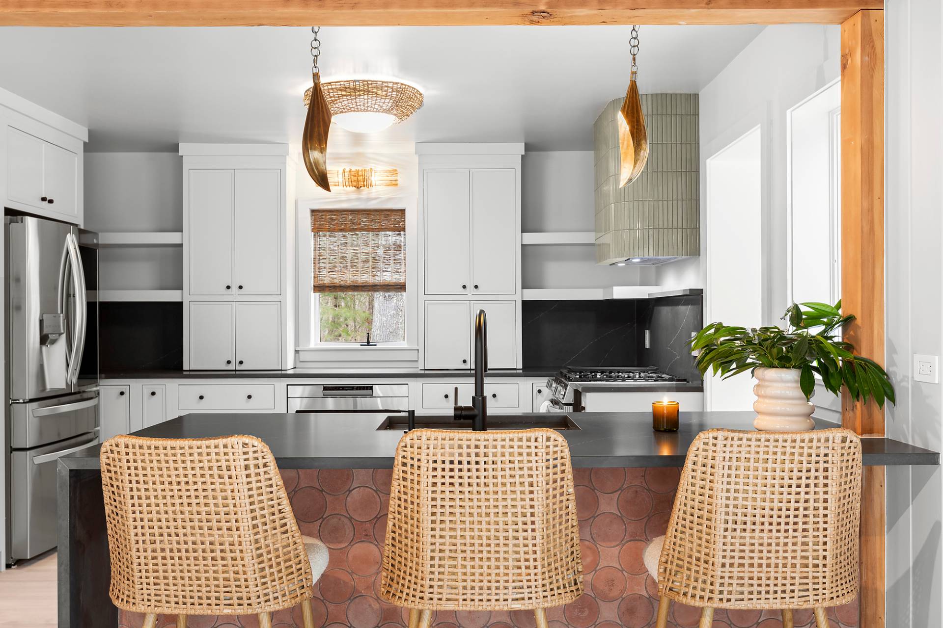 5 Phoebe Scoys Road East Hampton, NY 11937 - Photo 23 of 43 a kitchen with sink and window