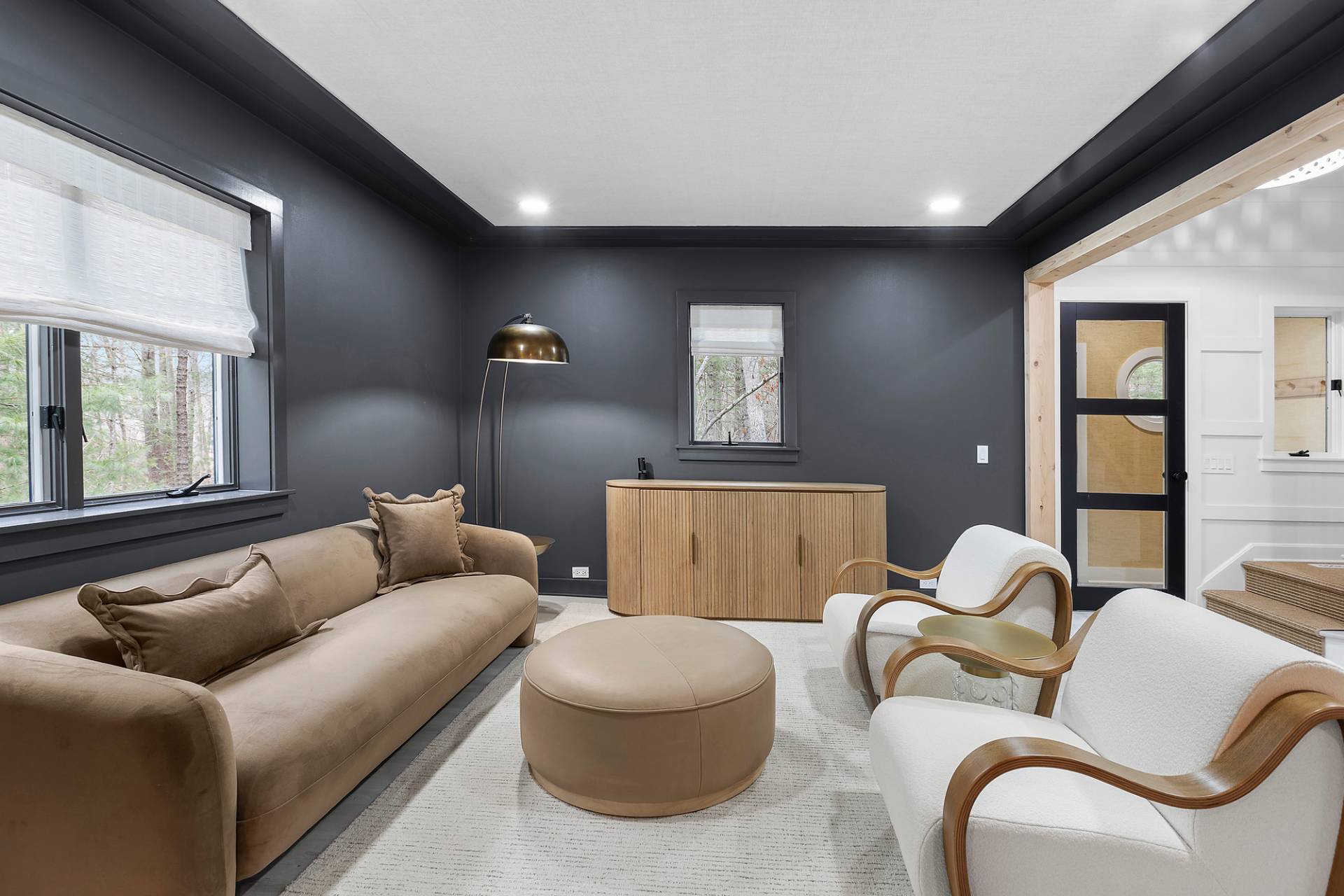 5 Phoebe Scoys Road East Hampton, NY 11937 - Photo 5 of 43 a living room with furniture and window