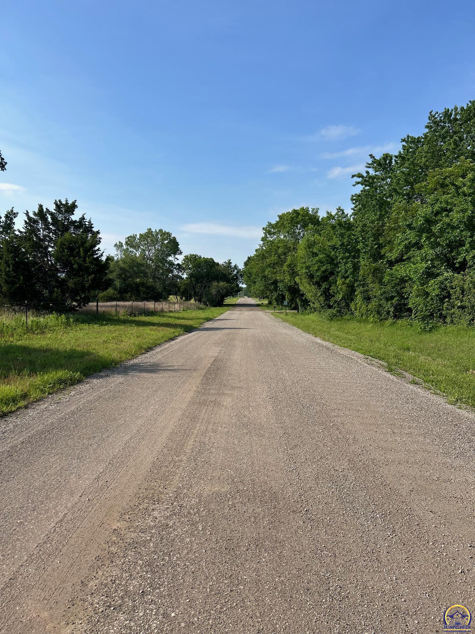 0 Southeast Ratner Road Tecumseh, KS 66542 - Photo 2 of 5 South street view