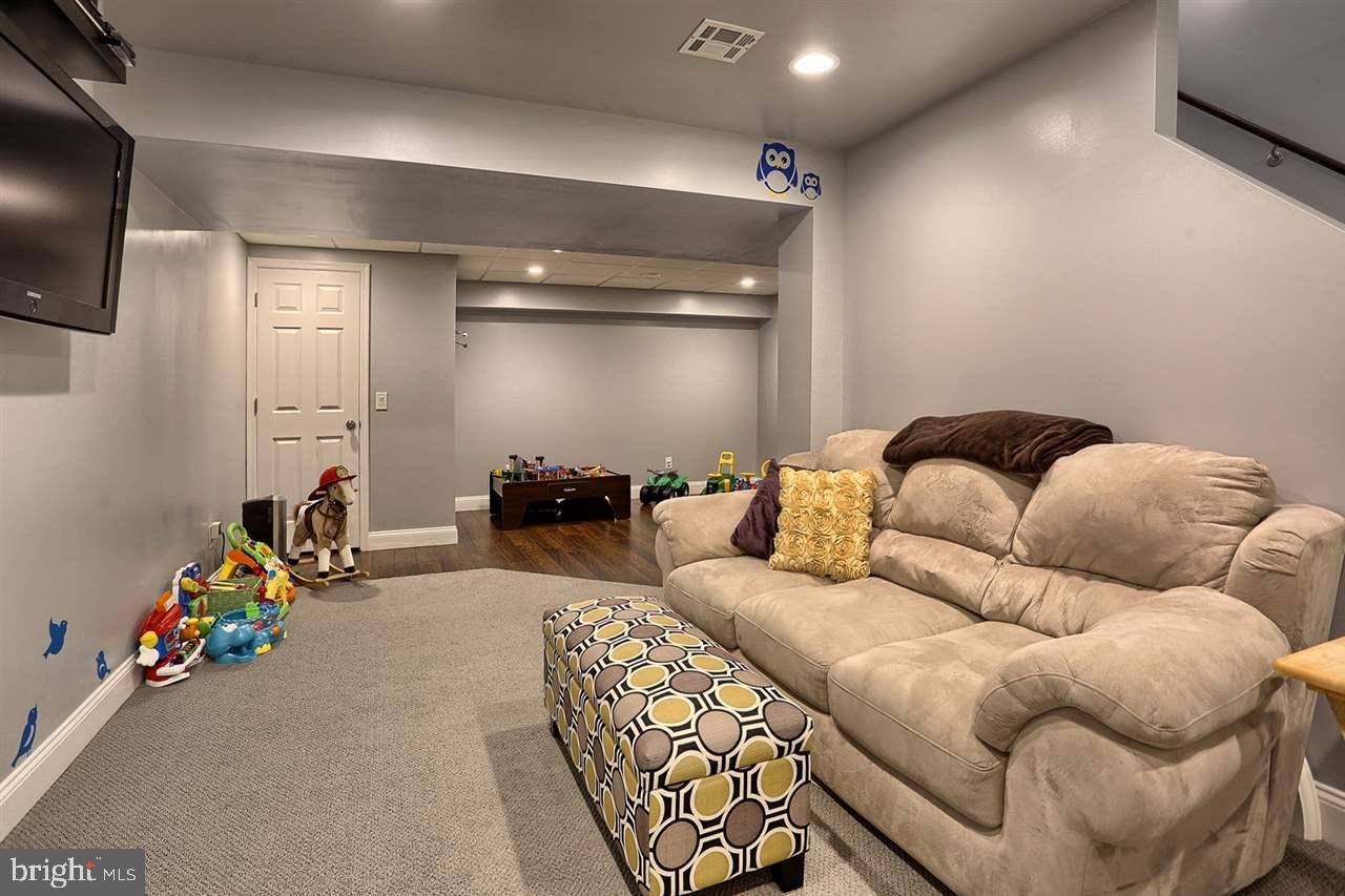 292 Martin Road Carlisle, PA 17015 - Photo 19 of 25 Gallery Image 19