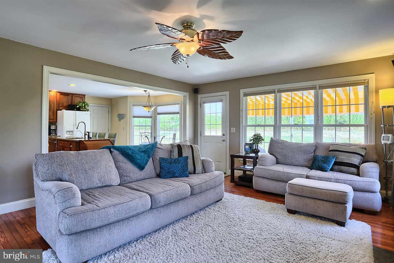 292 Martin Road Carlisle, PA 17015 - Photo 9 of 25 Gallery Image 9