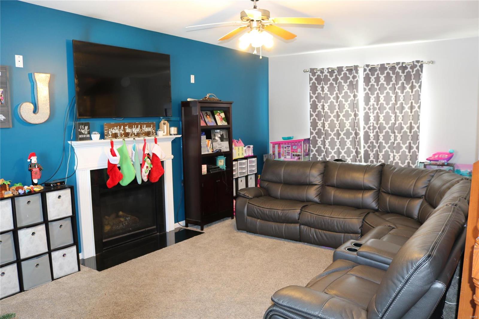 508 Springhurst Parkway O'Fallon, MO 63368 - Photo 4 of 49