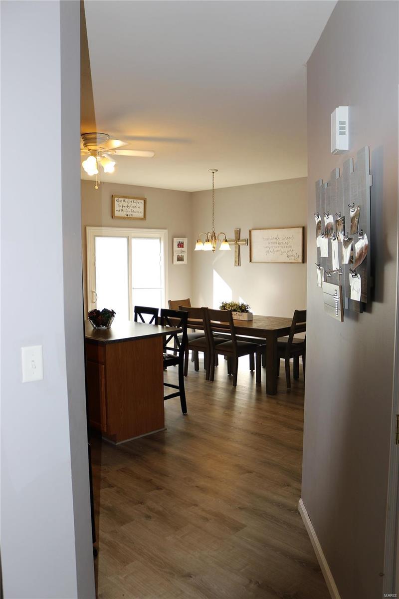 508 Springhurst Parkway O'Fallon, MO 63368 - Photo 8 of 49