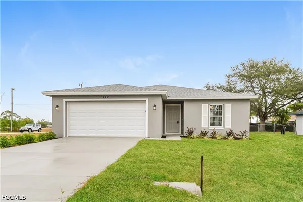 $345,000 | 719 Southwest 13th Terrace, Cape Coral, FL 33991