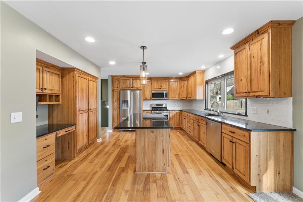 2916 Rimrock Drive Lawrence, KS 66047 - Photo 19 of 60