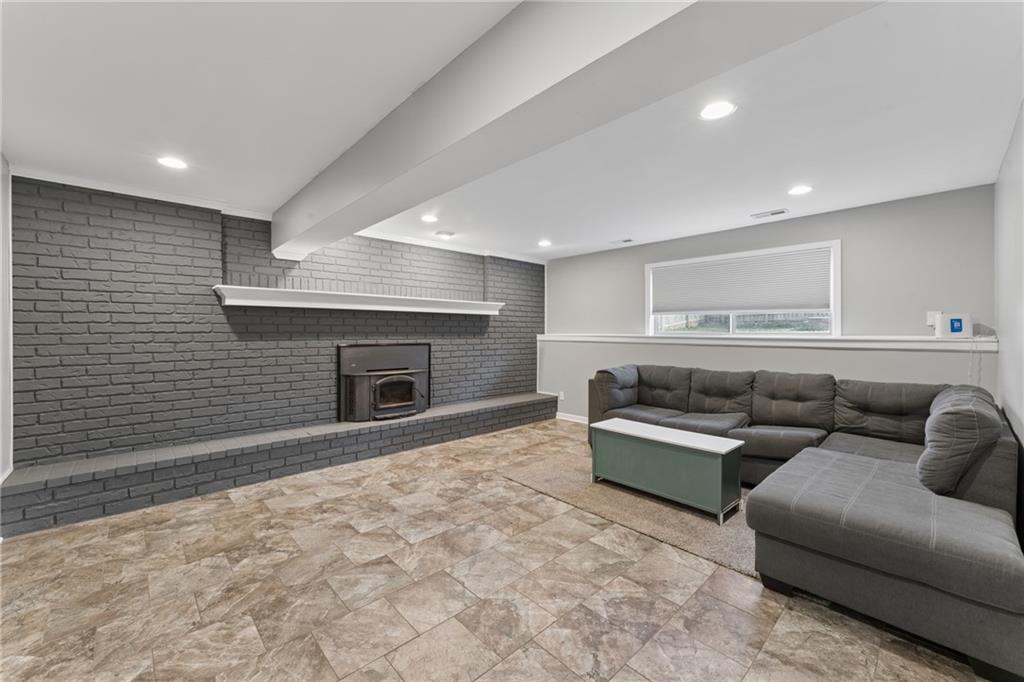 2916 Rimrock Drive Lawrence, KS 66047 - Photo 38 of 60