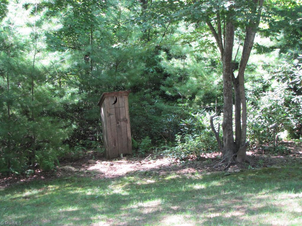 354 Country Ridge Road Jefferson, NC 28640 - Photo 23 of 26 Gallery Image 23