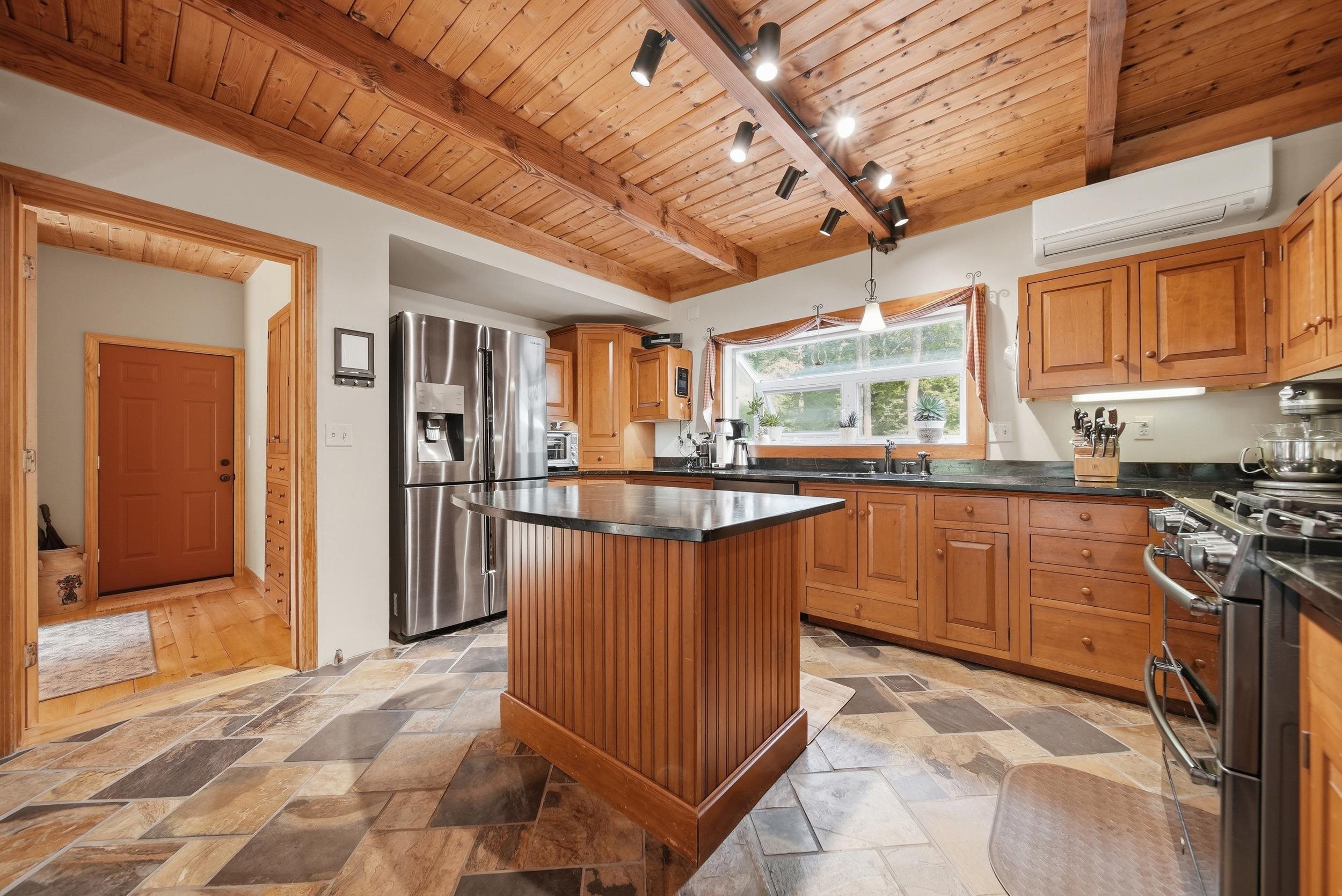 42 Highfields Road Wilton, NH 03086 - Photo 13 of 59 Gallery Image 13