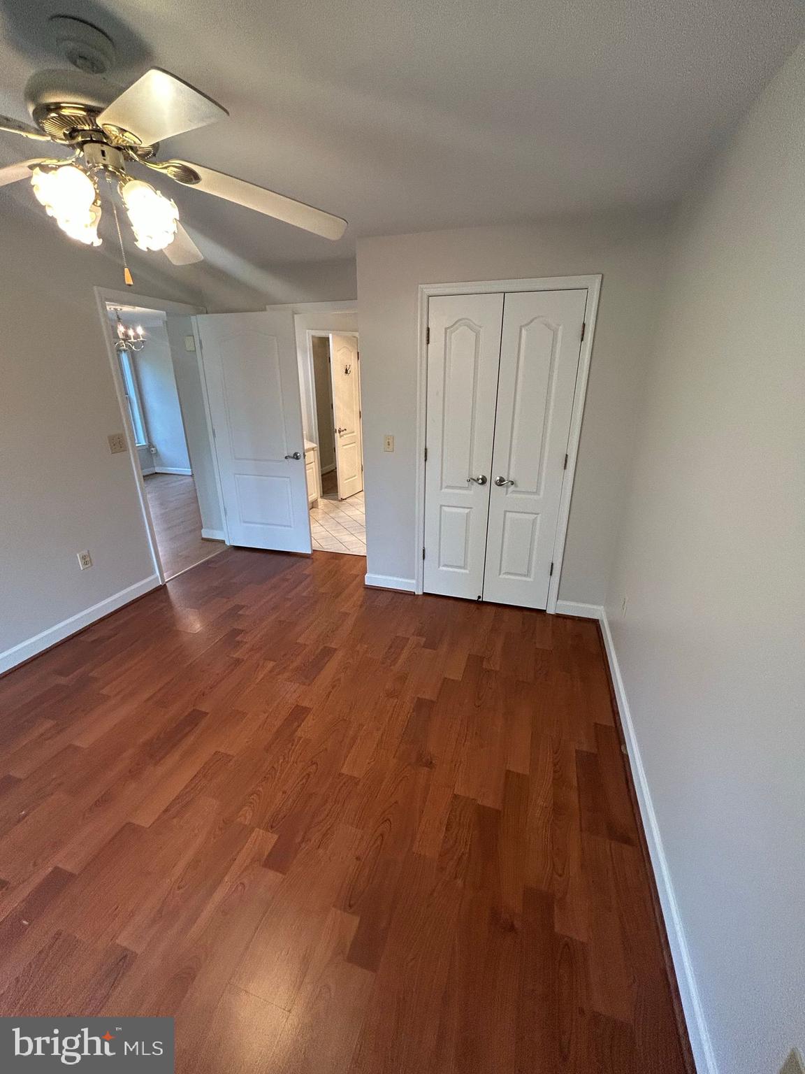 6924 Fairfax Drive, Unit 140 Arlington, VA 22213 - Photo 15 of 19 wooden floor in a room