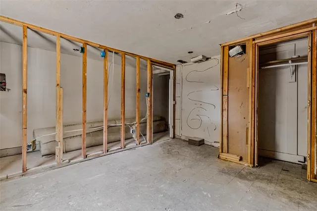 $165,000 | 902 North Frances Street, Terrell, TX 75160