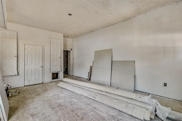 $165,000 | 902 North Frances Street, Terrell, TX 75160