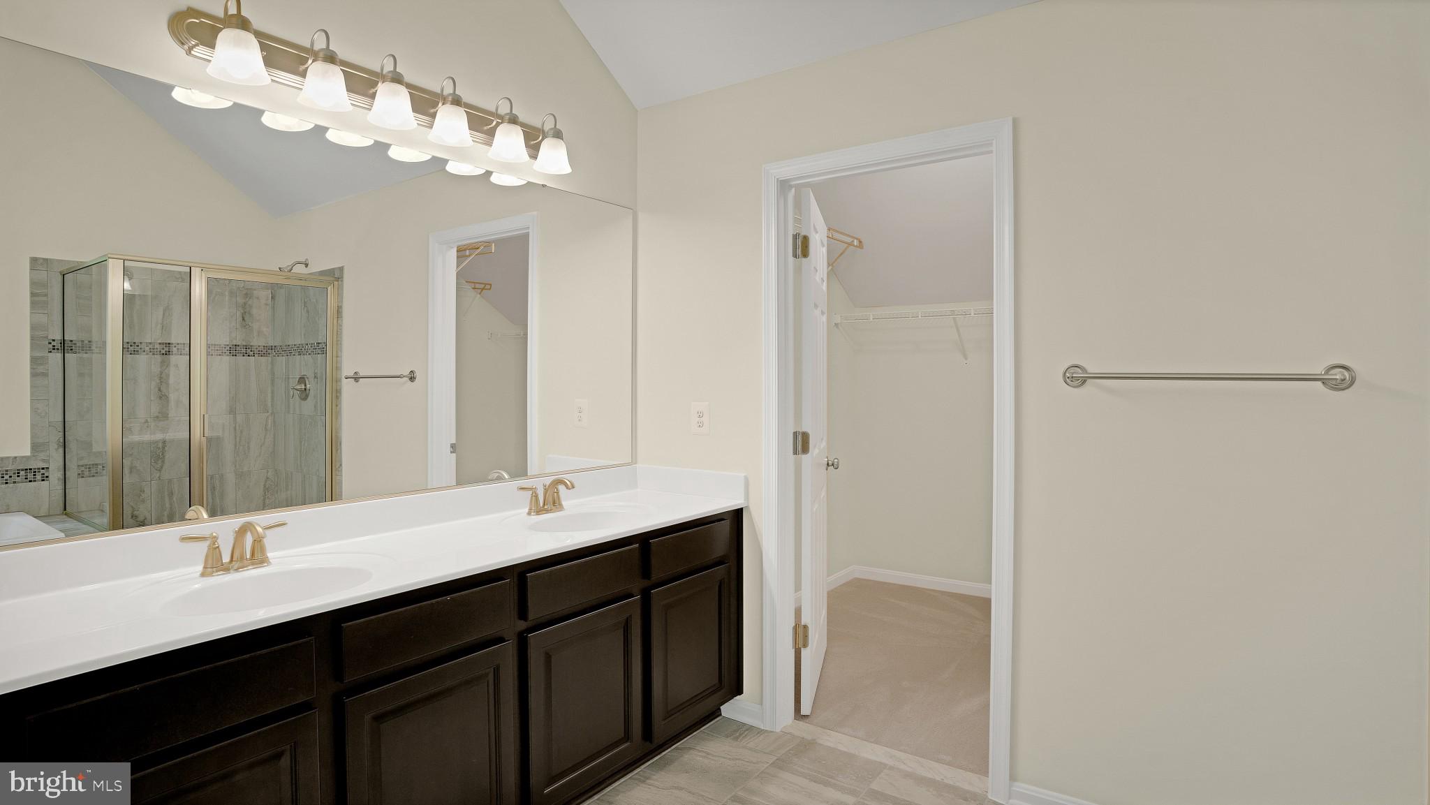 1605 German Chapel Road Prince Frederick, MD 20678 - Photo 15 of 34 Master bath with access to master closet
