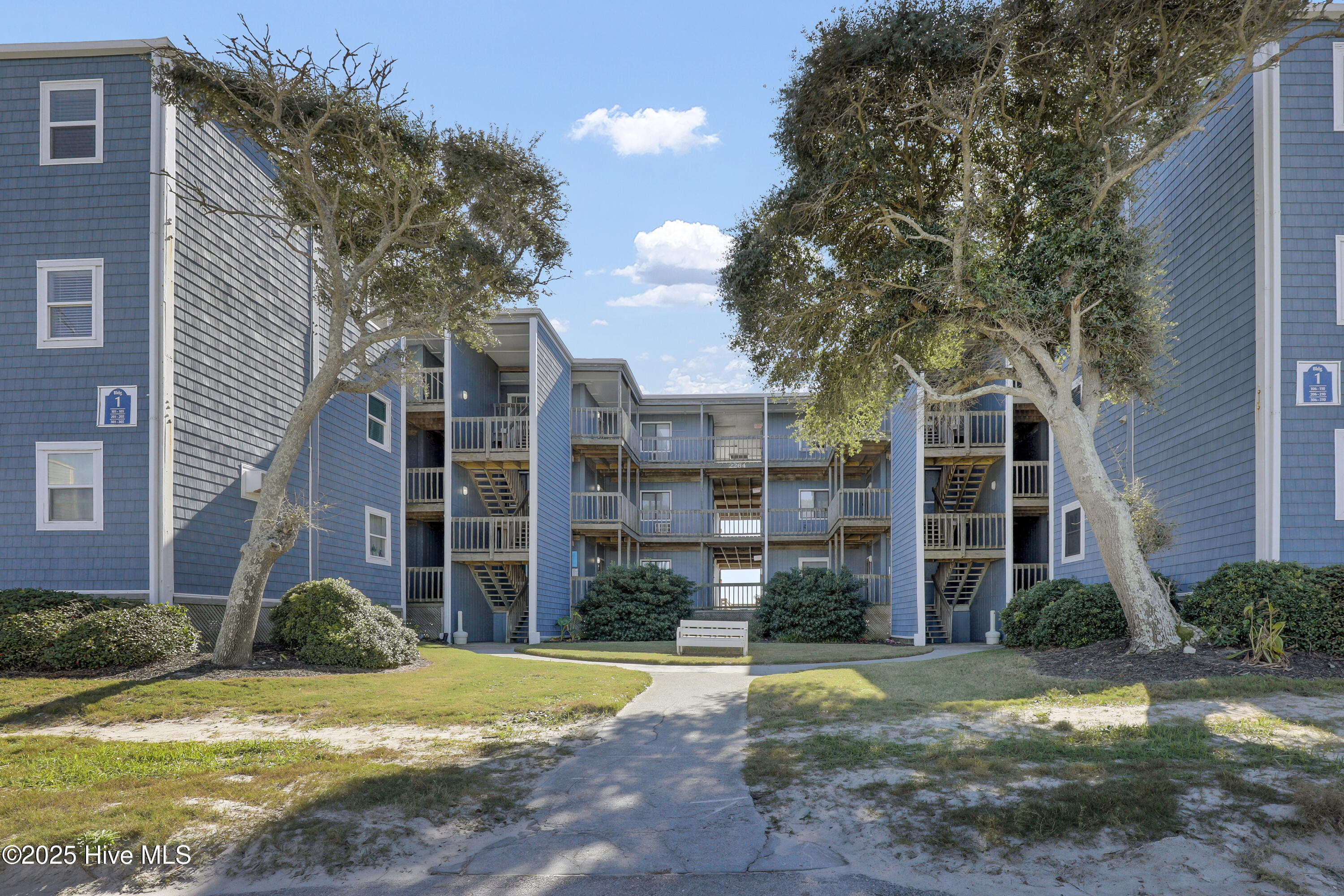 2264 New River Inlet Road, Unit 101 North Topsail Beach, NC 28460 - Photo 1 of 33 6G8A7542