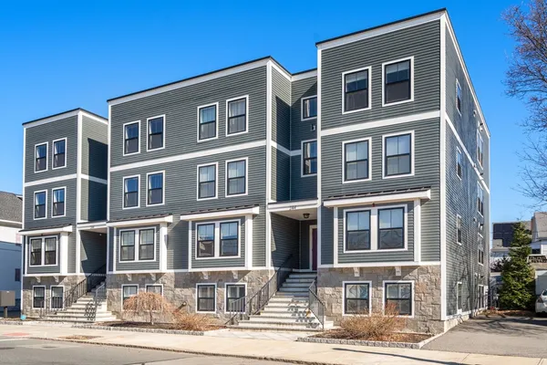 $799,000 | 244 Central Avenue, Unit 2, Medford, MA 02155