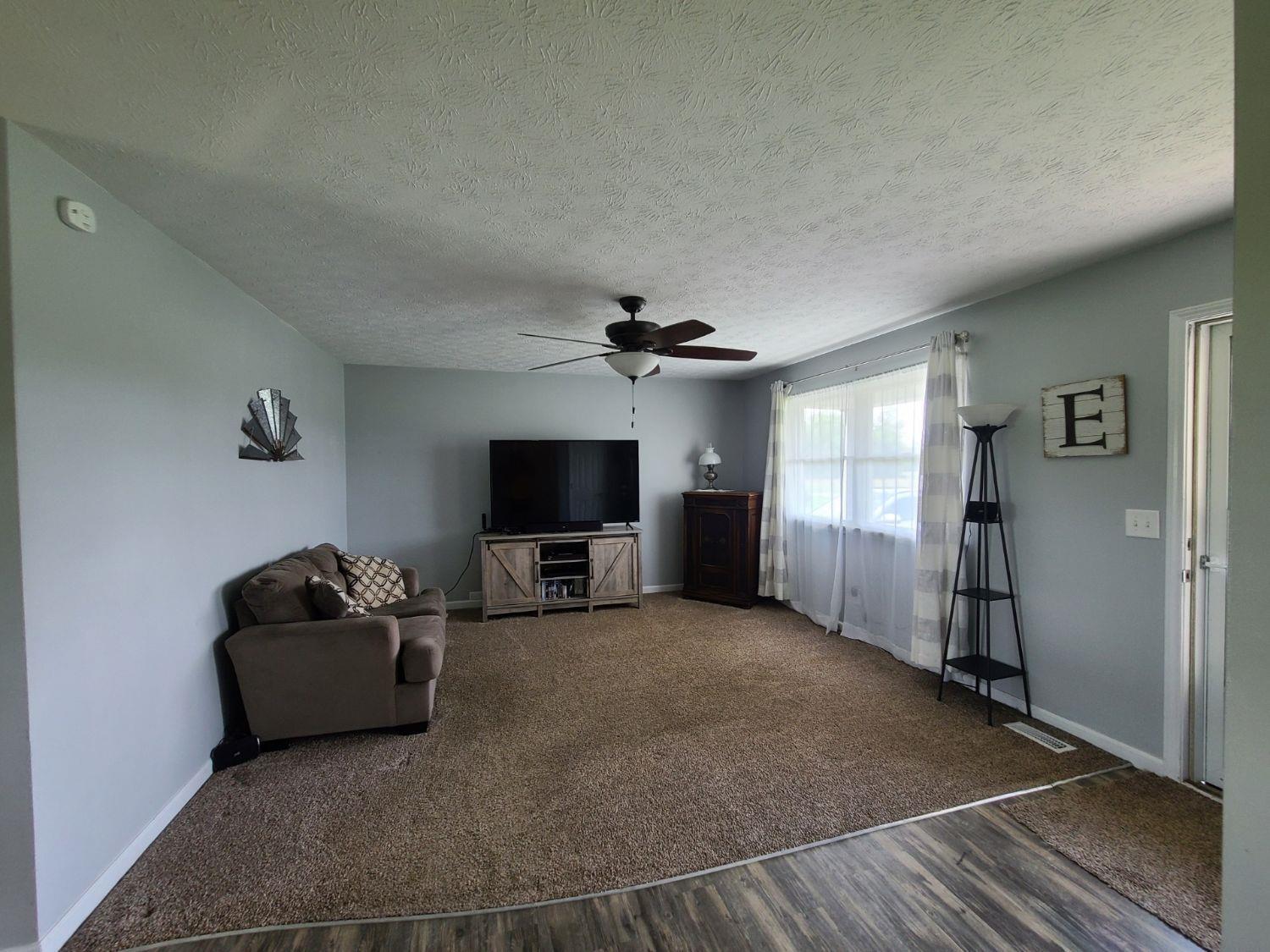10056 Wolfe Road New Vienna, OH 45159 - Photo 16 of 29
